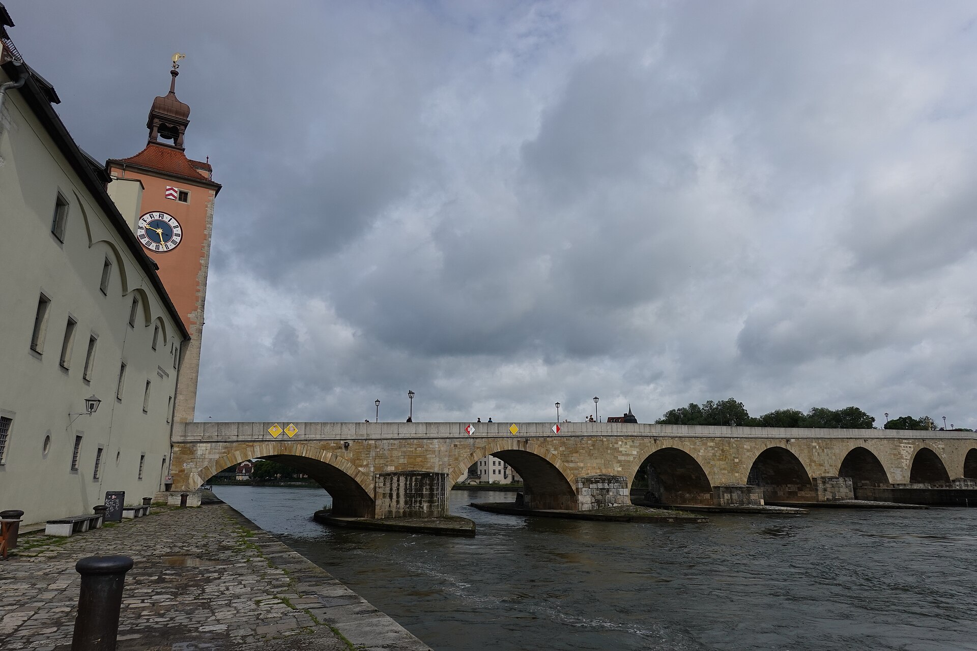Donau bei Regensburg