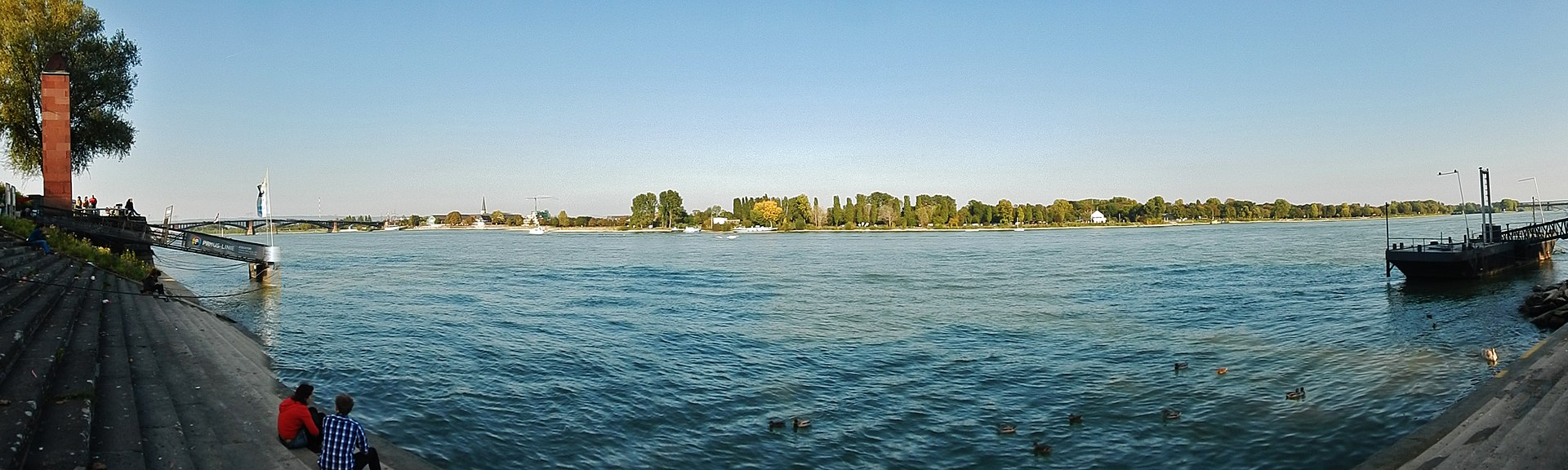 Rhein bei Mainz